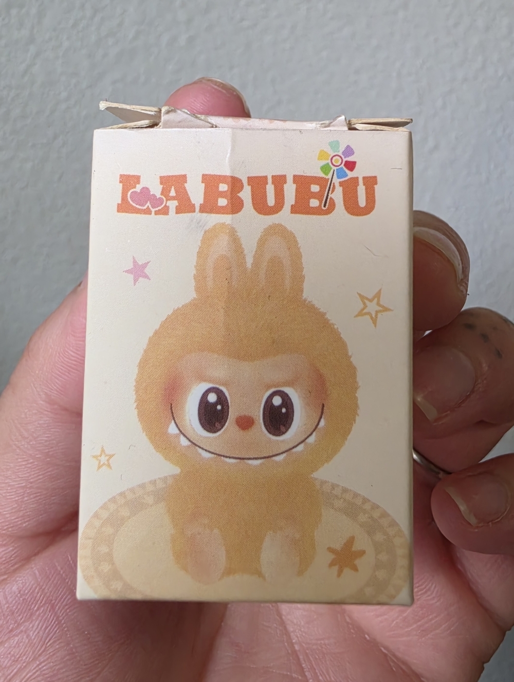 LABUBU Miniature Keychain - Picture 4 of 6